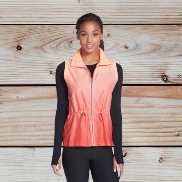 Myntra Nike Women Orange Gradient Vest 